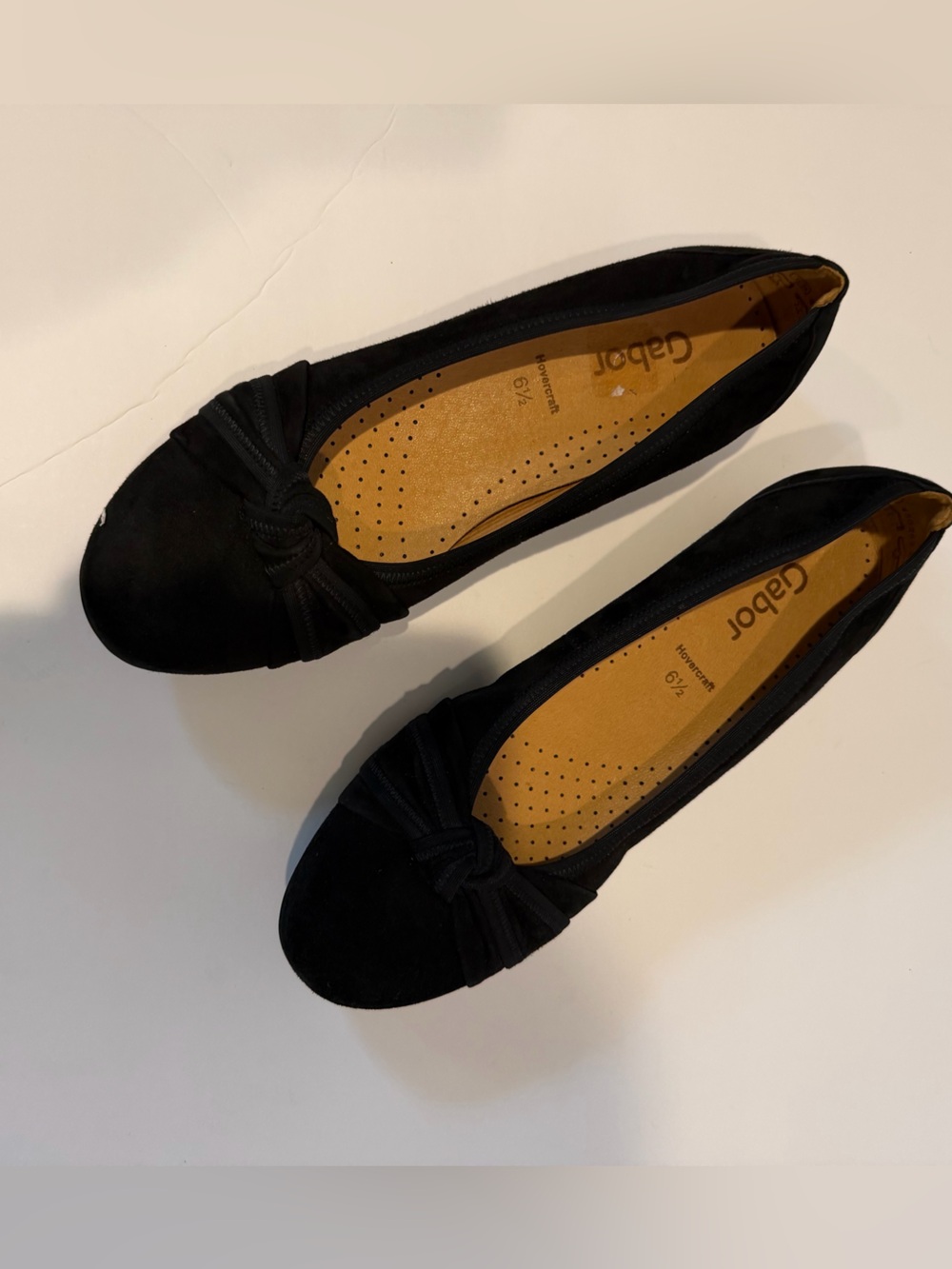 Gabor Hovercraft Black Women's Suede Knot-Detail Ballet Flats